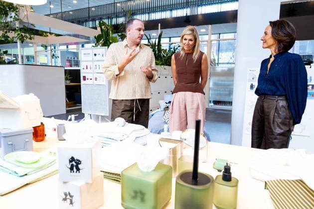 Amsterdam, The Netherlands, 2026-09-17 12:38:48 AMSTERDAM, 17-09-2026, HEMA Queen Maxima pays a working visit to HEMA in Amsterdam. HEMA, the Hollandsche Eenheidsprijzen Maatschappij Amsterdam, celebrates its 100th anniversary this year. PHOTO: NLBeeld Patrick van Emst Credit: NL Beeld Patrick van Emst  Copyright: xx x