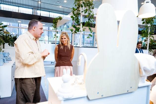 Amsterdam, The Netherlands, 2026-09-17 12:44:36 AMSTERDAM, 17-09-2026, HEMA Queen Maxima pays a working visit to HEMA in Amsterdam. HEMA, the Hollandsche Eenheidsprijzen Maatschappij Amsterdam, celebrates its 100th anniversary this year. PHOTO: NLBeeld Patrick van Emst Credit: NL Beeld Patrick van Emst  Copyright: xx x