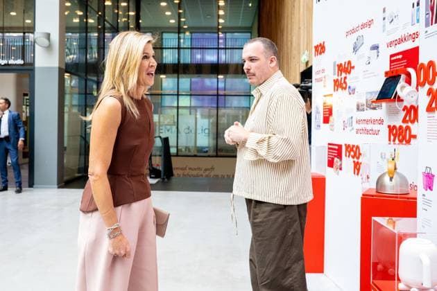 Queen Maxima Visits HEMA During 100th Anniversary - Amsterdam Queen Maxima of the Netherlands visits HEMA (Hollandsche Eenheidsprijzen Maatschappij Amsterdam) in Amsterdam, Netherlands on September 17, 2026, during a working visit to mark the company s 100th anniversary. Photo by Patrick van Emst NL Beeld Bruno Press ABACAPRESS.COM Amsterdam Netherlands  Copyright: xBrunoxPress ABACAx