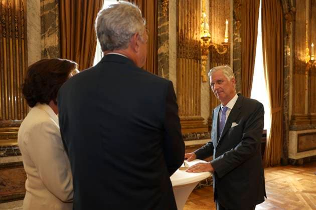 King Philippe of Belgium receives BeHeroes BRUSSELS, BELGIUM - SEPTEMBER 17 : King Philippe of Belgium receives Patrick Gerardy and Alexandre Hemelaer from the BeHeroes initiative at the Royal Palace pictured on September 17, 2026 in Brussels, Belgium, 17 09 2026 Brussels Belgium  Copyright: xXpix