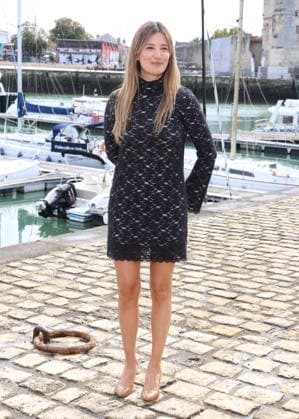 Alice Pol at the Dr. Seylan and Cindy photocall during the 28th La Rochelle Fiction Festival, France, on September 17, 2026. Denis Guignebourg Bestimage Dr. Seylan and Cindy Photocall at the 28th La Rochelle Fiction Festival on September 17, 2026, in La Rochelle, France. La Rochelle, France  Copyright: xDenisxGuignebourgx xBestimagexDenisxGuignebourgx xBestimagex