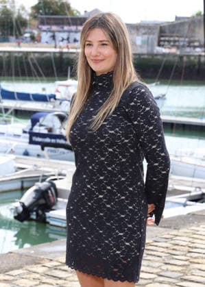 Alice Pol at the Dr. Seylan and Cindy photocall during the 28th La Rochelle Fiction Festival, France, on September 17, 2026. Denis Guignebourg Bestimage Dr. Seylan and Cindy Photocall at the 28th La Rochelle Fiction Festival on September 17, 2026, in La Rochelle, France. La Rochelle, France  Copyright: xDenisxGuignebourgx xBestimagexDenisxGuignebourgx xBestimagex