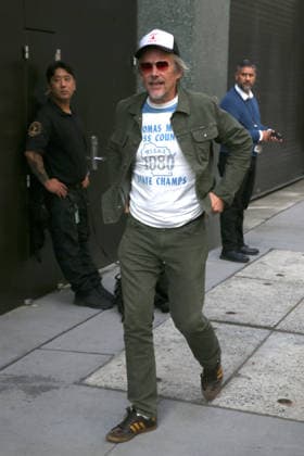 September 17, 2026: Ethan Hawke at ABC studios for Ã¢â‚¬ËœThe ViewÃ¢ - ZUMAh16_ 20260917_zaf_h16_009 Copyright: xDanxHerrickx