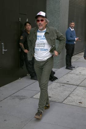 September 17, 2026: Ethan Hawke at ABC studios for Ã¢â‚¬ËœThe ViewÃ¢ - ZUMAh16_ 20260917_zaf_h16_010 Copyright: xDanxHerrickx