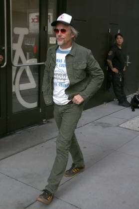 September 17, 2026: Ethan Hawke at ABC studios for Ã¢â‚¬ËœThe ViewÃ¢ - ZUMAh16_ 20260917_zaf_h16_016 Copyright: xDanxHerrickx