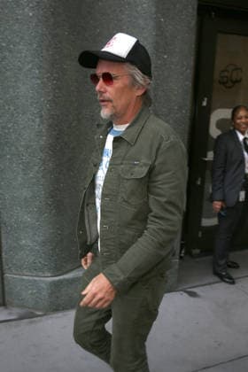 September 17, 2026: Ethan Hawke at ABC studios for Ã¢â‚¬ËœThe ViewÃ¢ - ZUMAh16_ 20260917_zaf_h16_019 Copyright: xDanxHerrickx