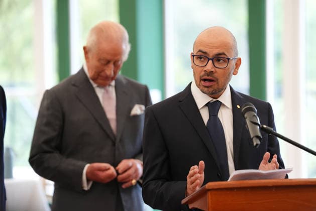 King meets with AI sector leaders Sir Demis Hassabis gives a speech during a meeting hosted by King Charles III for leaders from the artificial intelligence (AI) sector, Government, and thought leaders to discuss how AI can be developed and deployed in ways that benefit society, at Dumfries House in Cumnock, Ayrshire. Picture date: Thursday September 17, 2026., Credit:Jonathan Brady PA ROTA - B68 Avalon UK, Cumnock  Copyright: xJonathanxBradyx xPAxROTAx-xB68x xAvalonx 1135715080