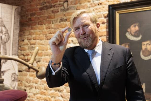 ™s-Heerenberg, The Netherlands, 2026-09-17 12:31:35 s-Heerenberg, 17-09-2026, Huis Bergh Castle. King Willem Alexander the restored Huis Bergh Castle in s-Heerenberg. The castle underwent a restoration lasting nearly three years due to foundation subsidence, asbestos removal, sustainability improvements, redesign, and improving accessibility for the disabled. PHOTO: NL Beeld Patrick van Emst Credit: NL Beeld Patrick van Emst  Copyright: xx x