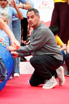 Moritz Bleibtreu at Children s Day 2026 at the Atelier Gardens in Berlin, September 17, 2026 Foto:xN.xKubelkax xFuturexImagex kindertag_6940
