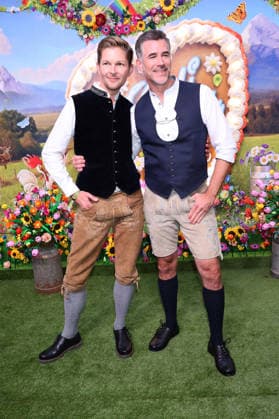 Hanno Dobiat and Jo Weil upon their arrival at the RTL TV show HeidiFest by Heidi Klum at the Hofbräuhaus in Munich, September 17, 2026 Foto:xK.xKriegerx xFuturexImagex heidifest_6536