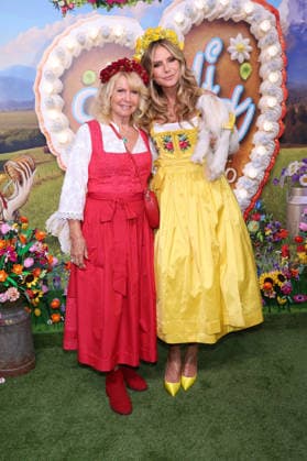 Erna Klum and Heidi Klum upon arrival at the RTL TV show HeidiFest by Heidi Klum at the Hofbräuhaus in Munich, September 17, 2026 Foto:xK.xKriegerx xFuturexImagex heidifest_6567