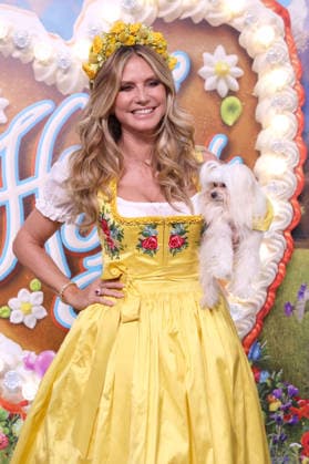 Heidi Klum with her dog Fritz upon arrival at the RTL TV show HeidiFest by Heidi Klum at the Hofbräuhaus in Munich, September 17, 2026 Foto:xK.xKriegerx xFuturexImagex heidifest_6580