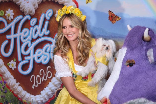 Heidi Klum with her dog Fritz upon arrival at the RTL TV show HeidiFest by Heidi Klum at the Hofbräuhaus in Munich, September 17, 2026 Foto:xK.xKriegerx xFuturexImagex heidifest_6583