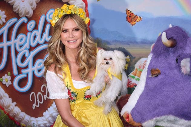 Heidi Klum with her dog Fritz upon arrival at the RTL TV show HeidiFest by Heidi Klum at the Hofbräuhaus in Munich, September 17, 2026 Foto:xK.xKriegerx xFuturexImagex heidifest_6584