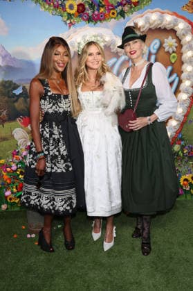 Naomi Campbell, Heidi Klum, and Nadja Auermann upon arrival at the RTL TV show HeidiFest by Heidi Klum at the Hofbräuhaus in Munich, September 17, 2026 Foto:xK.xKriegerx xFuturexImagex heidifest_6836