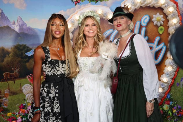 Naomi Campbell, Heidi Klum, and Nadja Auermann upon arrival at the RTL TV show HeidiFest by Heidi Klum at the Hofbräuhaus in Munich, September 17, 2026 Foto:xK.xKriegerx xFuturexImagex heidifest_6841