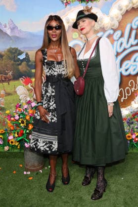 Naomi Campbell and Nadja Auermann upon their arrival at the RTL TV show HeidiFest by Heidi Klum at the Hofbräuhaus in Munich, September 17, 2026 Foto:xK.xKriegerx xFuturexImagex heidifest_6845