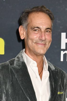 NEW YORK, NY - SEPTEMBER 17: Damian Young at the series premiere of HBOÃ¢â‚¬â ¢s Youth on September 17 2026 at DGA New York Theater in New York City. Credit: AdMedia New York City USA  - ZUMAa123 20260917_zaa_a123_106 Copyright: xJohnxFyckex