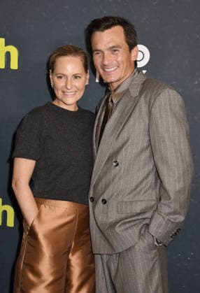 NEW YORK, NY - SEPTEMBER 17: Aimee Mullins and Rupert Friend at the series premiere of HBOÃ¢â‚¬â ¢s Youth on September 17 2026 at DGA New York Theater in New York City. Credit: AdMedia New York City USA  - ZUMAa123 20260917_zaa_a123_112 Copyright: xJohnxFyckex