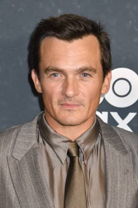 NEW YORK, NY - SEPTEMBER 17: Rupert Friend at the series premiere of HBOÃ¢â‚¬â ¢s Youth on September 17 2026 at DGA New York Theater in New York City. Credit: AdMedia New York City USA  - ZUMAa123 20260917_zaa_a123_117 Copyright: xJohnxFyckex