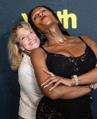 September 17, 2026, Bronx, New York, USA: Liz Larsen and Peppermint attend premiere of HBO Original comedy series Youth at DGA Theater in New York, NY on September 17, 2026. Bronx USA  - ZUMAr339 20260917_znp_r339_088 Copyright: xLevxRadinx