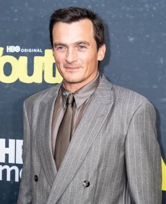 September 17, 2026, Bronx, New York, USA: Rupert Friend attends premiere of HBO Original comedy series Youth at DGA Theater in New York, NY on September 17, 2026. Bronx USA  - ZUMAr339 20260917_znp_r339_112 Copyright: xLevxRadinx