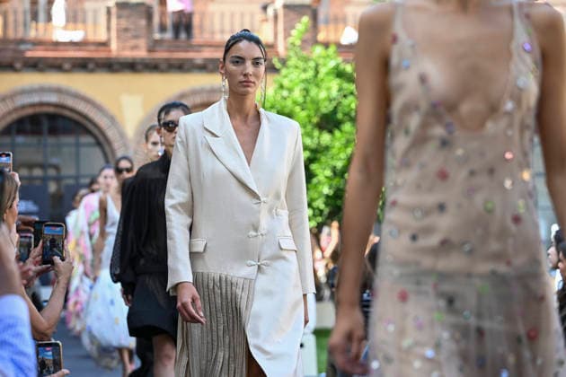 September 17, 2026, Madrid, Spain: A model parades with Odette Ãlvarez design during the Mercedes Benz Fashion Week Madrid at Cibeles Palace in Madrid. Madrid Spain  - ZUMAs197 20260917_aaa_s197_106 Copyright: xAtilanoxGarciax