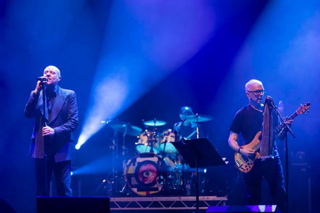 Holy Holy featuring Tony Visconti and Woody Woodmansey performs live atO2 City Hall,Newcastle, UK, , on 17 September 2026 Of Holy Holy, perfrom live at Newcastle City Hall on 17 September 2026, Credit:David Wala Avalon  Copyright: xDavidxWalax xAvalonx 1135847262