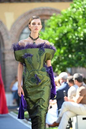 September 17, 2026, Madrid, Spain: A model parades with Malone design during the Mercedes Benz Fashion Week Madrid at Cibeles Palace in Madrid. Madrid Spain  - ZUMAs197 20260917_aaa_s197_204 Copyright: xAtilanoxGarciax