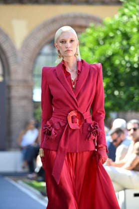 September 17, 2026, Madrid, Spain: A model parades with Malone design during the Mercedes Benz Fashion Week Madrid at Cibeles Palace in Madrid. Madrid Spain  - ZUMAs197 20260917_aaa_s197_211 Copyright: xAtilanoxGarciax