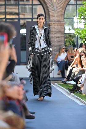 September 17, 2026, Madrid, Spain: A model parades with Malone design during the Mercedes Benz Fashion Week Madrid at Cibeles Palace in Madrid. Madrid Spain  - ZUMAs197 20260917_aaa_s197_248 Copyright: xAtilanoxGarciax