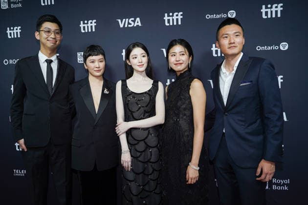 2026 Toronto International Film Festival - ˜Happily Ever After™ Premiere (L-R) Clifford Miu, Feng-I Fiona Roan, Shuhua Yeh, Xuan Chen and Linhan Zhang attend the red carpet for ˜Happily Ever After™ premiere during the 2026 Toronto International Film Festival (TIFF) at Royal Alexandra Theatre. on September 17, 2026 in Toronto, Canada. (Photo by Leonardo Ramirez Eyepix Group) Copyright: xLeonardoxRamirez xEyepixxGroupx LR17092026-01727