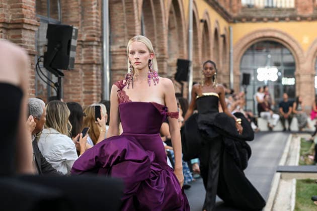 September 17, 2026, Madrid, Spain: A model parades with Isabel Sanchis design during the Mercedes Benz Fashion Week Madrid at Cibeles Palace in Madrid. Madrid Spain  - ZUMAs197 20260917_aaa_s197_260 Copyright: xAtilanoxGarciax
