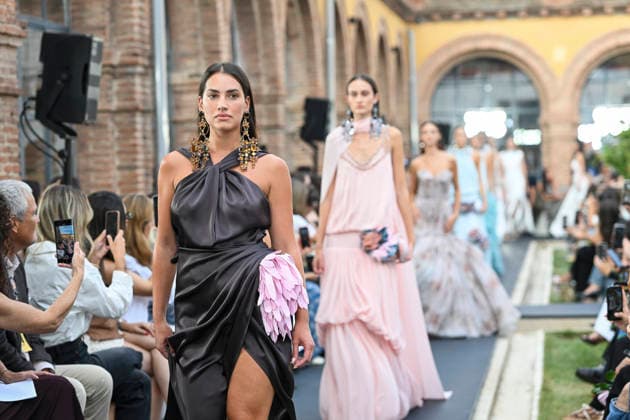 September 17, 2026, Madrid, Spain: A model parades with Isabel Sanchis design during the Mercedes Benz Fashion Week Madrid at Cibeles Palace in Madrid. Madrid Spain  - ZUMAs197 20260917_aaa_s197_270 Copyright: xAtilanoxGarciax