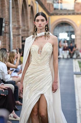 September 17, 2026, Madrid, Spain: A model parades with Isabel Sanchis design during the Mercedes Benz Fashion Week Madrid at Cibeles Palace in Madrid. Madrid Spain  - ZUMAs197 20260917_aaa_s197_284 Copyright: xAtilanoxGarciax