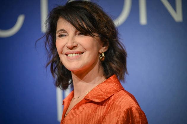 28th La Rochelle TV Fiction Festival 28th edition of the La Rochelle TV Fiction Festival Photocall for The Countess of Monte Cristo Zabou Breitman 459747 September 17, 2026  Copyright: xBarbaraxNeymanx xStarfacex STAR_459747_030