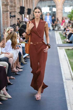 September 17, 2026, Madrid, Spain: A model parades with Isabel Sanchis design during the Mercedes Benz Fashion Week Madrid at Cibeles Palace in Madrid. Madrid Spain  - ZUMAs197 20260917_aaa_s197_364 Copyright: xAtilanoxGarciax