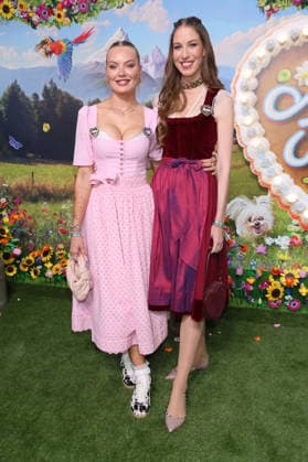 Cheyenne Savannah Ochsenknecht and Alana Siegel upon arrival at the RTL TV show HeidiFest by Heidi Klum at the Hofbräuhaus in Munich, September 17, 2026 Foto:xK.xKriegerx xFuturexImagex heidifest_7007