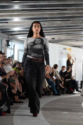 LFW - Ebay Runway A model walks the runway at the Ebay show during London Fashion Week September 2026 at The Banking Hall in London, England on September 17, 2026. Photo by LounisPhotography ABACAPRESS.COM London United Kingdom  Copyright: xLounisPhotography ABACAx