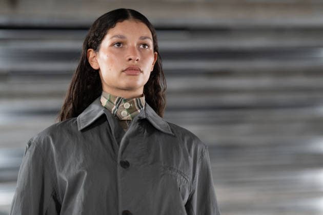 LFW - Ebay Runway Model Naomi de Monès walks the runway at the Ebay show during London Fashion Week September 2026 at The Banking Hall in London, England on September 17, 2026. Photo by LounisPhotography ABACAPRESS.COM London United Kingdom  Copyright: xLounisPhotography ABACAx