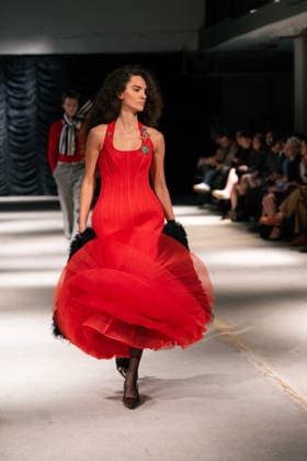 LFW - Mithridate Runway A model walks the runway at the Mithridate show during London Fashion Week September 2026 at The Banking Hall in London, England on September 17, 2026. Photo by LounisPhotography ABACAPRESS.COM London United Kingdom  Copyright: xLounisPhotography ABACAx