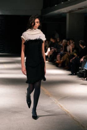 LFW - Mithridate Runway A model walks the runway at the Mithridate show during London Fashion Week September 2026 at The Banking Hall in London, England on September 17, 2026. Photo by LounisPhotography ABACAPRESS.COM London United Kingdom  Copyright: xLounisPhotography ABACAx