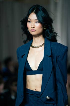LFW - Paul Costelloe Runway A model walks the runway at the Paul Costelloe show during London Fashion Week September 2026 at The Banking Hall in London, England on September 17, 2026. Photo by LounisPhotography ABACAPRESS.COM London United Kingdom  Copyright: xLounisPhotography ABACAx