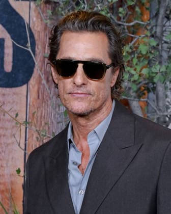 September 17, 2026, Westwood, California, USA: American actor MATTHEW, MCCONAUGHEY, 56, wearing Prada, attends Apple TVÃ¢â‚¬â ¢s Ã¢â‚¬oeBrothersÃ¢â‚¬Â Premiere. Westwood USA  - ZUMAb173 20260917_aap_b173_003 Copyright: xBillyxBennightx