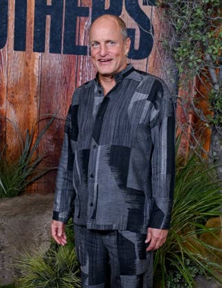 September 17, 2026, Westwood, California, USA: American actor WOODY HARRELSON, 65, attends Apple TVÃ¢â‚¬â ¢s Ã¢â‚¬oeBrothersÃ¢â‚¬Â Premiere. Westwood USA  - ZUMAb173 20260917_aap_b173_009 Copyright: xBillyxBennightx