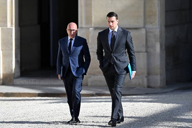 NEWS : Rencontre des dirigeants des partis avec le prÃ sident francais Ã l ElysÃ e - 18 09 2026 Candidate for French Presidential Election Eric Ciotti and Jordan Bardella arrives at the Elysee Palace for a meeting with French President in Paris on September 18, 2026.  Copyright: xLionelxUrmanx