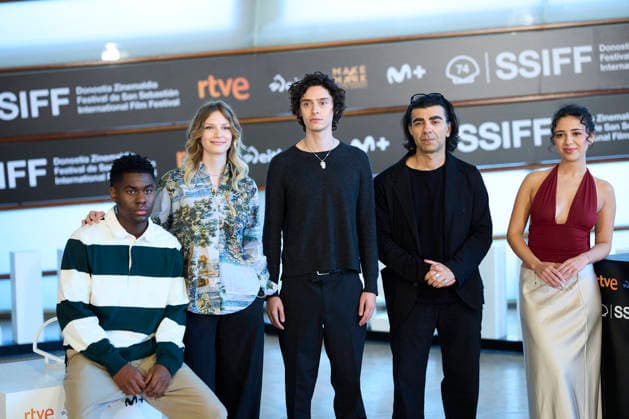 74th San Sebastian International Film Festival: Geister Photocall Fatih Akin, Eren M. Güvercin, Mariam Dawoud, Carlotta von Falkenhayn, Gabriel-Winner Amorin attended Geister Photocall during 74th San Sebastian International Film Festival at Kursaal Palace on September 18, 2026 in Donostia San Sebastian, Spain Photo by ABACAPRESS.COM Donostia San Sebastian Euskadi Spain  Copyright: xABACAx
