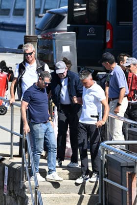 King Juan Carlos Goes Sailing with the Zuritas in Sanxenxo King Juan Carlos boarding a boat on September 18, 2026, in Madrid, Spain FAMILY ROYALTY KING ZURITA BOAT OR Sanxenxo Sanxenxo, Spain  Copyright: xOscarxOrtizx 7784010