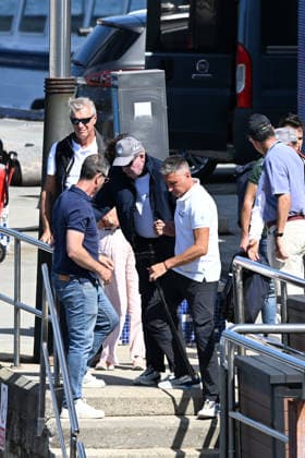 King Juan Carlos Goes Sailing with the Zuritas in Sanxenxo King Juan Carlos boarding a boat on September 18, 2026, in Madrid, Spain FAMILY ROYALTY KING ZURITA BOAT OR Sanxenxo Sanxenxo Spain  Copyright: xOscarxOrtizx 7784008
