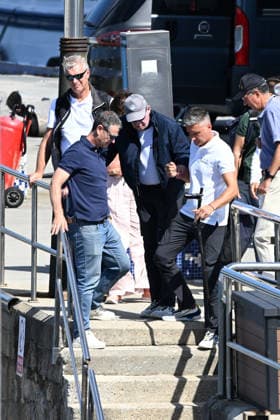 King Juan Carlos Goes Sailing with the Zuritas in Sanxenxo King Juan Carlos boarding a boat on September 18, 2026, in Madrid, Spain FAMILY ROYALTY KING ZURITA BOAT OR Sanxenxo Sanxenxo Spain  Copyright: xOscarxOrtizx 7784009